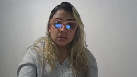 Snapshot of sarissmunera chatting on 8, 3, 2025 sarissmunera online show from 8, 3, 2025