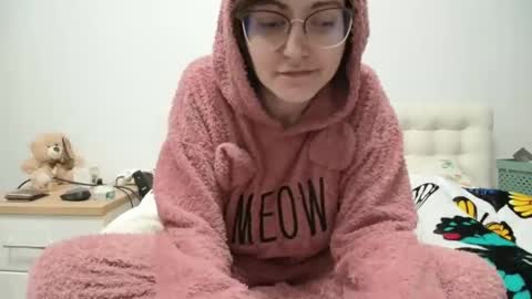 sarraboots online show from 14, 1, 2026