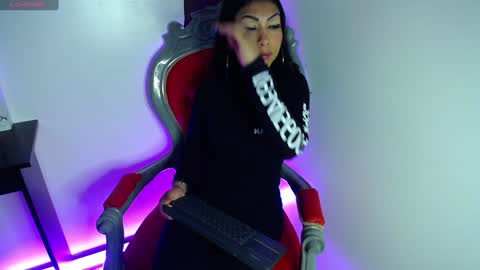 Sasha Brattz online show from 14, 12, 2024