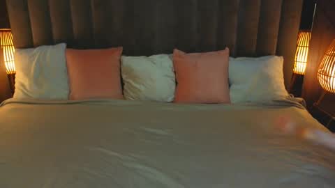 Sasha Exclusive online show from 22, 10, 2025