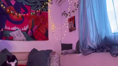 Alexandra Sasha in short online show from 12, 12, 2024