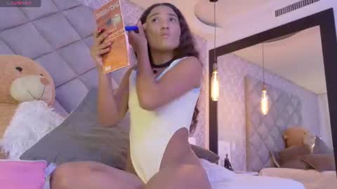 sasha_sinne online show from 16, 6, 2026