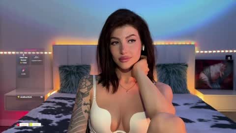 Hi everyone my name is Sasha   online show from 7, 4, 2026