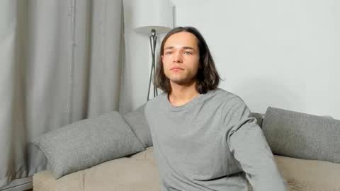 Snapshot of sasha_vesmus chatting on 21, 12, 2025 Sasha Vesmus online show from 21, 12, 2025