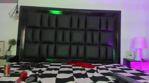 Sasha online show from 6, 2, 2025