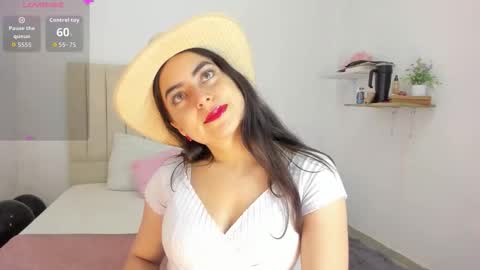 Sashaa online show from 15, 9, 2025