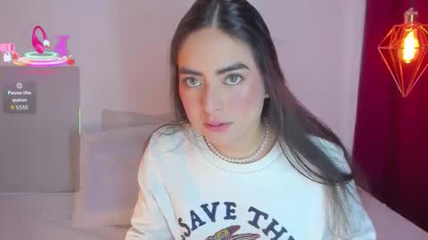 Sashaa online show from 2, 12, 2025