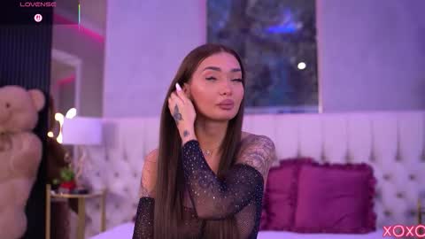 Snapshot of sashaferrera chatting on 26, 9, 2025 Dennise online show from 26, 9, 2025