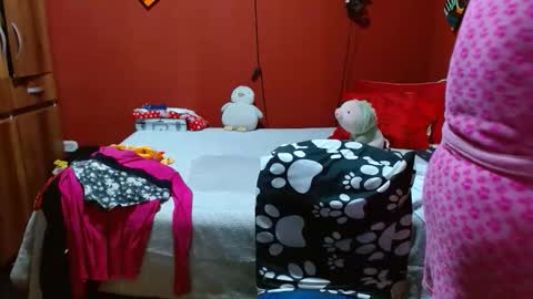 S A S H A R O S E online show from 6, 4, 2026