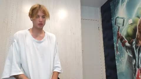 Snapshot of sashenkka chatting on 1, 7, 2026 Sasha -- online show from 1, 7, 2026