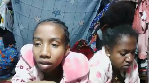 sasivia08 online show from 20, 4, 2026