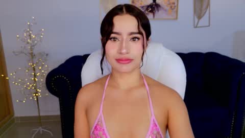 Snapshot of saskia_litt chatting on 2, 2, 2026 saskia litt online show from 2, 2, 2026