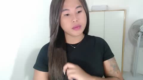 Snapshot of sassy_jane chatting on 23, 6, 2026 Jane online show from 23, 6, 2026