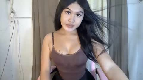 sassy_jenny8 online show from 7, 4, 2026