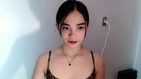 Snapshot of sassy_keath chatting on 24, 5, 2026 Keath online show from 24, 5, 2026