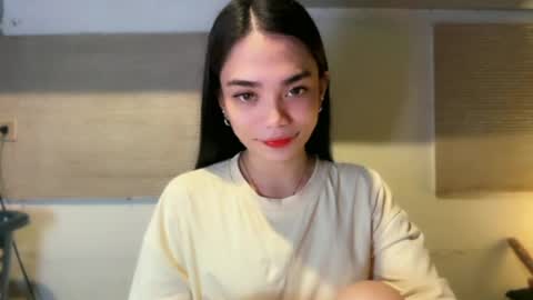 Snapshot of sassy_keath chatting on 19, 7, 2026 Keath online show from 19, 7, 2026