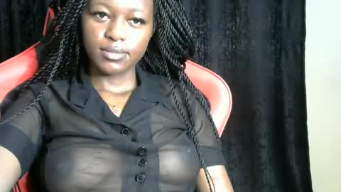 Snapshot of sassy_lyne chatting on 28, 4, 2026 sassy_lyne online show from 28, 4, 2026