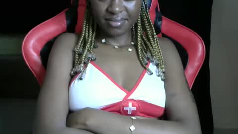 Snapshot of sassy_lyne chatting on 29, 5, 2026 sassy_lyne online show from 29, 5, 2026