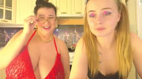 Snapshot of sassy_seasons chatting on 9, 3, 2025 sassy_seasons online show from 9, 3, 2025
