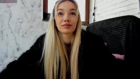 Snapshot of sassyt33n chatting on 10, 2, 2025 sassyt33n online show from 10, 2, 2025