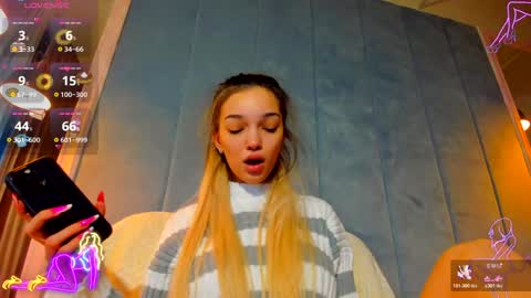 sassyt33n online show from 18, 11, 2025