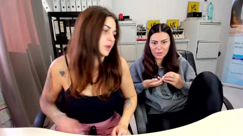 sassytiff online show from 20, 10, 2025