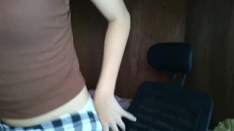 Snapshot of saszzyyumiie chatting on 11, 9, 2025 saszzyyumiie online show from 11, 9, 2025