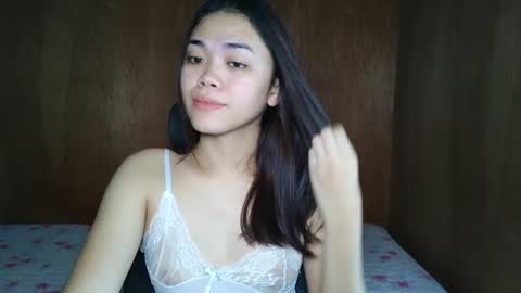 Snapshot of saszzyyumiie chatting on 6, 10, 2025 saszzyyumiie online show from 6, 10, 2025