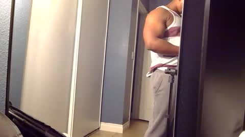 Snapshot of satisfaction01 chatting on 16, 11, 2025 satisfaction01 online show from 16, 11, 2025