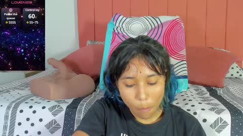 Snapshot of satsu_u chatting on 3, 2, 2025 SATSU u online show from 3, 2, 2025