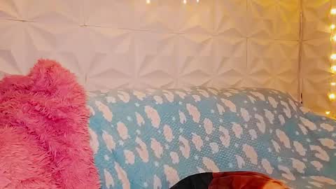 Snapshot of satyn_doll chatting on 25, 6, 2026 Gina George online show from 25, 6, 2026