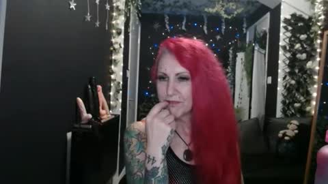 SaucySky online show from 14, 1, 2025