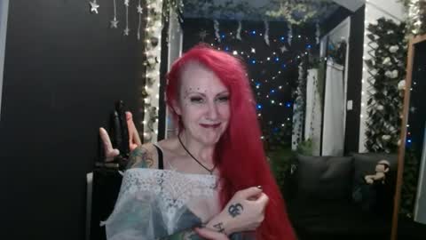 SaucySky online show from 14, 1, 2025