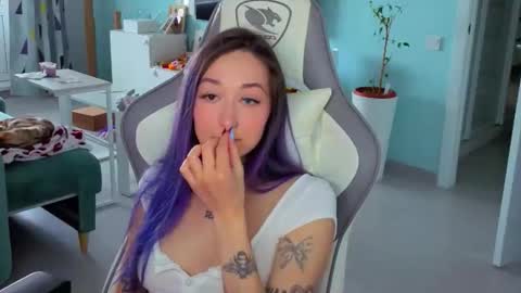Snapshot of savage_lust_ chatting on 16, 5, 2026 Ariel online show from 16, 5, 2026
