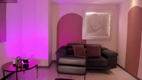 S a v a n n a h  online show from 9, 2, 2025