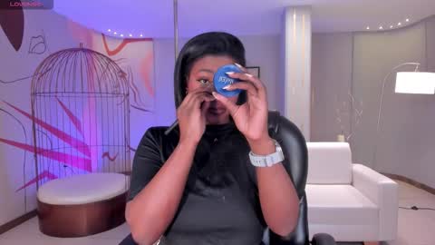 S a v a n n a h  online show from 28, 11, 2025