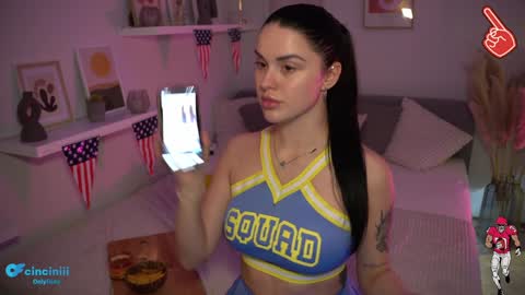 Snapshot of savvage_play chatting on 6, 2, 2025 Naomi online show from 6, 2, 2025