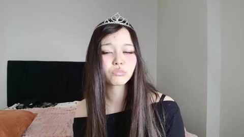 Snapshot of sayanimo chatting on 18, 4, 2026 Saya online show from 18, 4, 2026