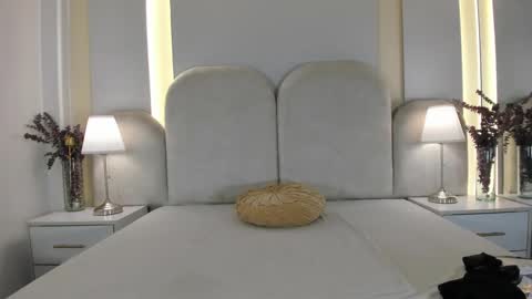 Say Lilith   Monday to Saturday 700am to 140pm Colombian time  online show from 14, 1, 2025