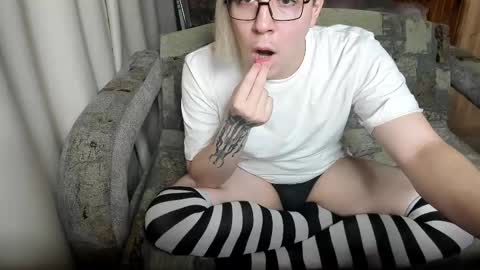 Snapshot of scandark chatting on 6, 1, 2025 scandark online show from 6, 1, 2025