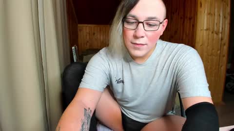 Snapshot of scandark chatting on 3, 3, 2025 scandark online show from 3, 3, 2025