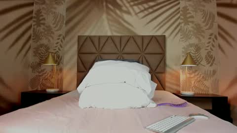 Scarleet online show from 23, 2, 2026