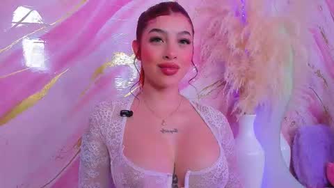scarleett jones online show from 18, 2, 2026