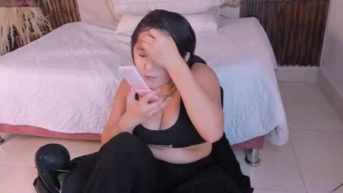 Snapshot of scarlet__rose_ chatting on 12, 6, 2026 scarlet__rose_ online show from 12, 6, 2026