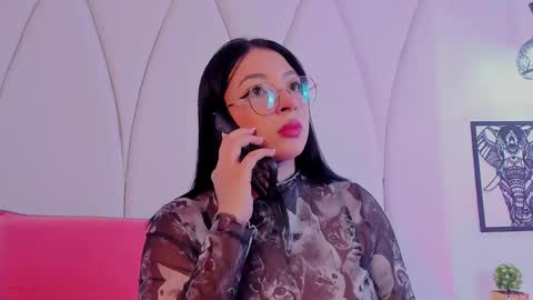 scarlet_ceretti1 online show from 17, 4, 2026