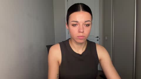 Snapshot of scarlet_daisy_ chatting on 27, 4, 2026 Sophie online show from 27, 4, 2026