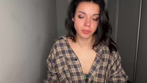Snapshot of scarlet_daisy_ chatting on 12, 5, 2026 Sophie online show from 12, 5, 2026