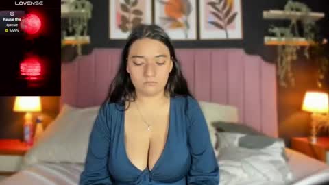 Claudia  online show from 1, 7, 2026