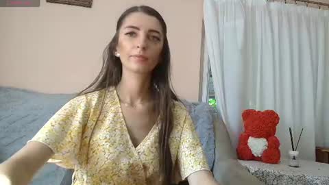 Scarlet online show from 14, 7, 2026