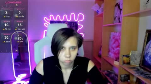 Snapshot of scarlet_sirenn chatting on 6, 2, 2026 Alexandra online show from 6, 2, 2026